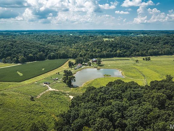 4th image of 2924 Bess Hollow Rd