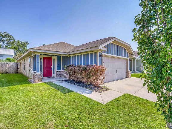 3rd image of 429 Evening Falls Dr