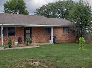 2337 W Alpine Cir, Siloam Springs, AR 72761