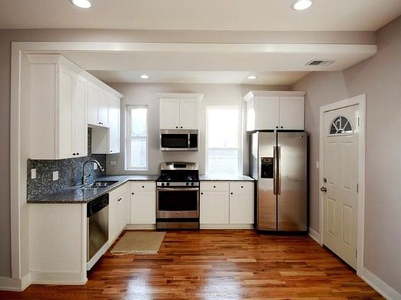2nd image of 4935 W Washington Blvd #2