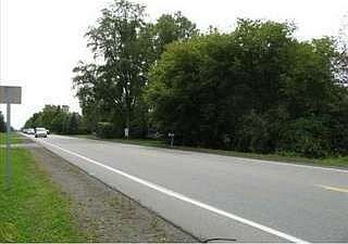 2nd image of 1695 N Beck Rd