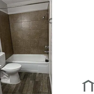 1331 E 61st St S #12L — Photo 8