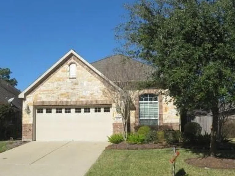 1605 S Primavera Dr — Photo 1