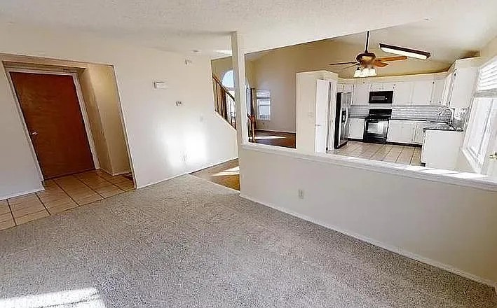 7836 Scarborough Dr — Photo 33