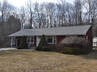 681 Main St, Gouldsboro, PA 18424