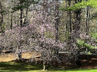 691 Great Pond Rd, North Andover, MA 01845