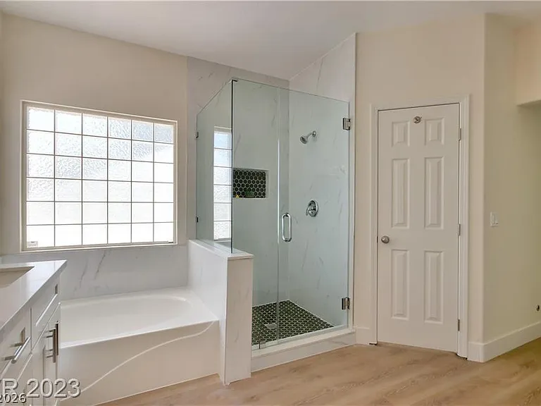 3816 Cape Royal St — Photo 24