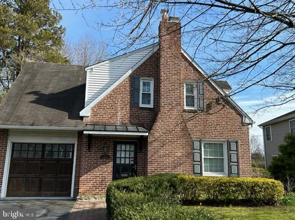 80 College Ave, Flourtown, PA 19031