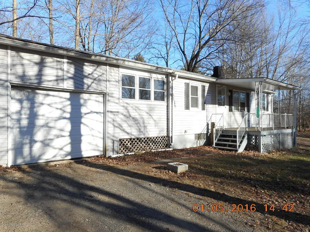 1416 Gertrude St photo 1