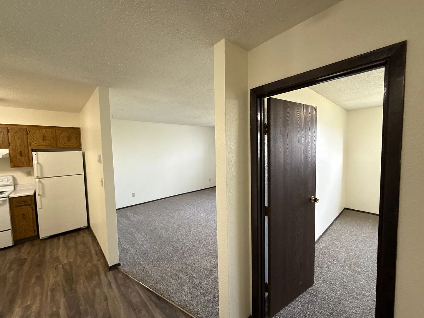 Melony Ann Apartments — Photo 1