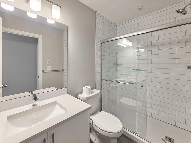 100 Banister Dr — Photo 18
