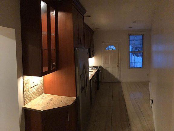 5th image of 30-39 48th St #1