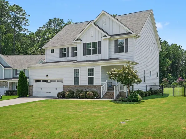 40 Back Gate Ct, Clayton, NC 27527