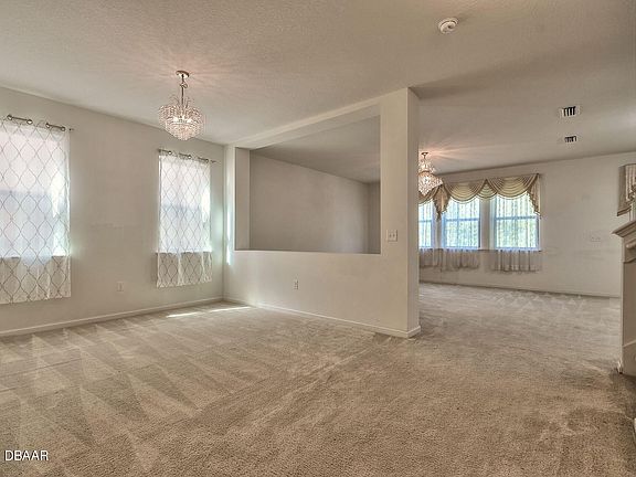 4th image of 296 Tuscany Chase Dr