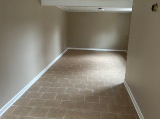 701 Westport Rd, Elizabethtown, KY 42701