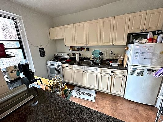 4th image of 34-15 31st Ave #3F