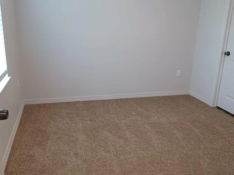 316 Finley Ave — Photo 7