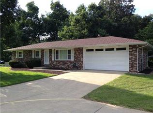 18425 Auten Rd, South Bend, IN 46637