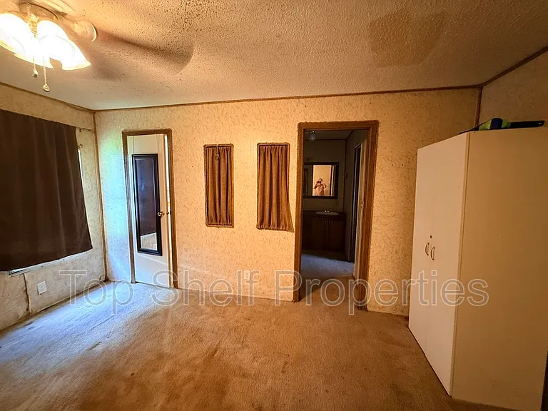 431 Rocky Ridge Ln — Photo 5