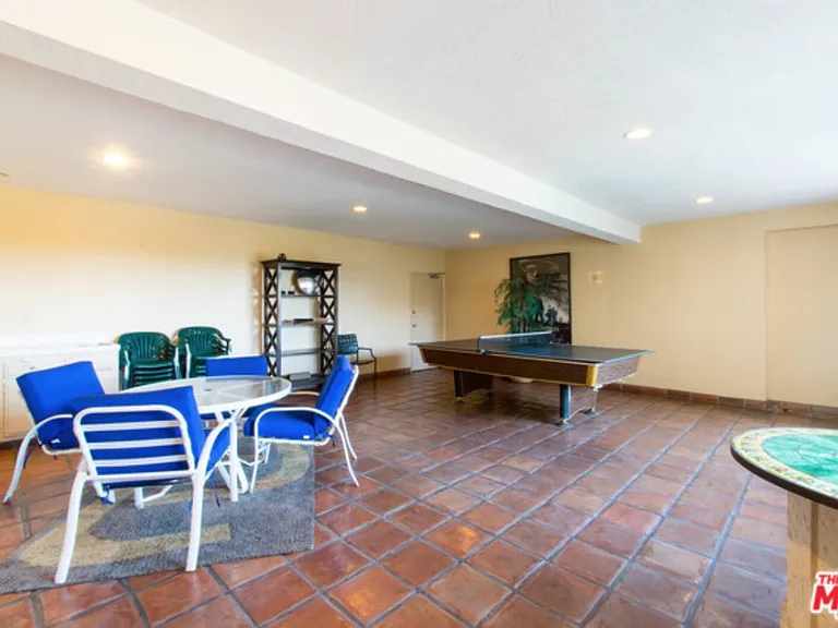 Palm Ave — Photo 5