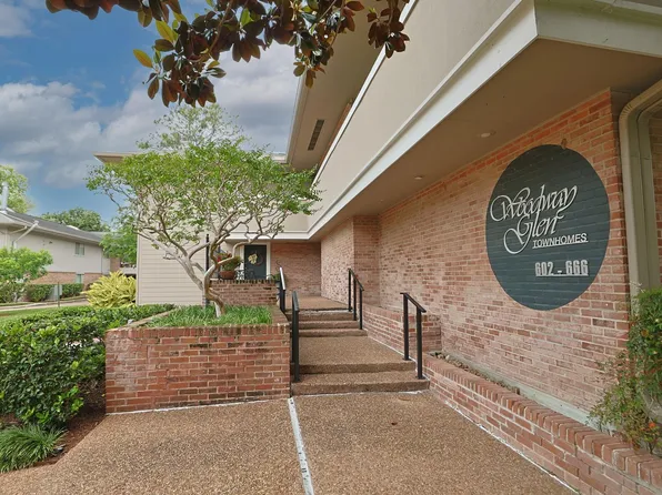 640 S Ripple Creek Dr #640, Houston, TX 77057