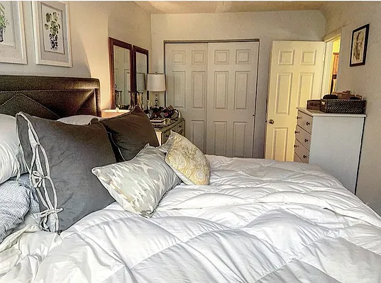 Rented by Native New York Real Estate Inc | media 20