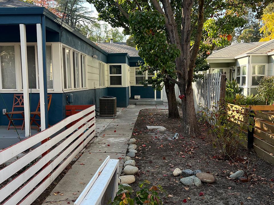 Private entrance and front yard of back unit