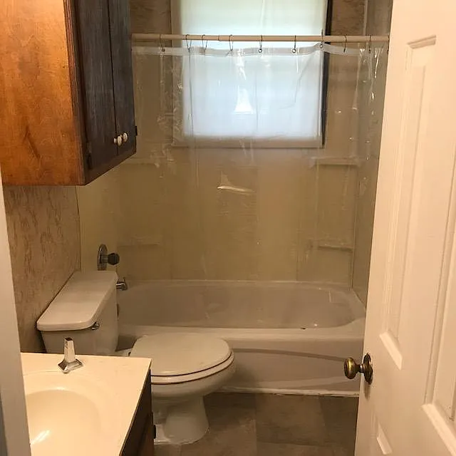 3 bed, 1383 sqft, $975 — Photo 4