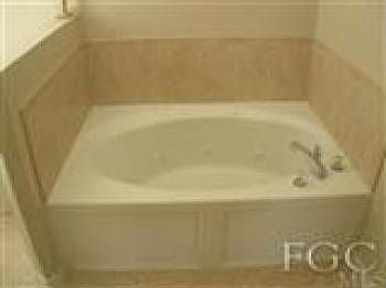 5th image of 246 SW 43rd Ter