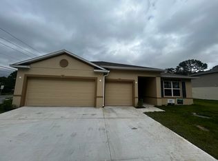 197 Hagerstown St SW, Palm Bay, FL 32908