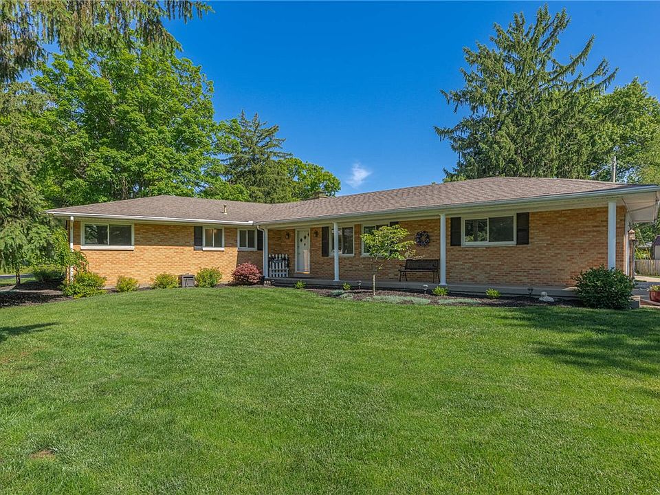 1st image of 6459 Sweet Briar Ln