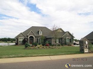 919 Silver Chase Dr, Choctaw, OK 73020