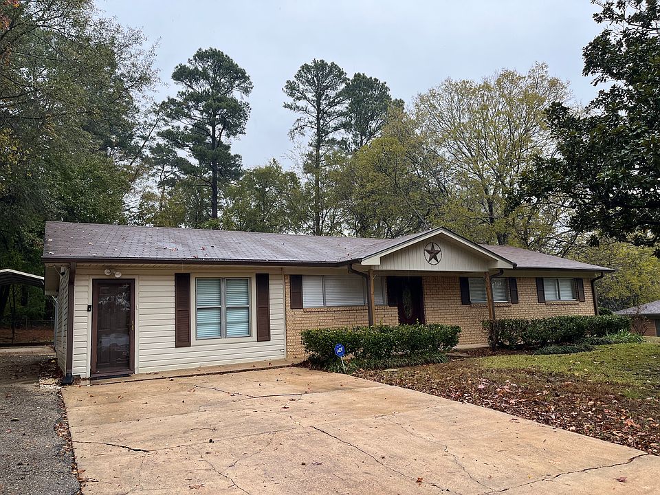 1st image of 303 Solti Dr