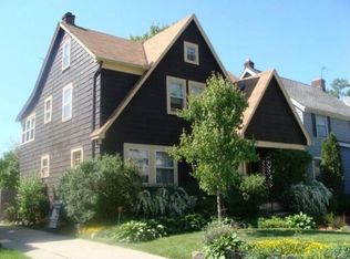 874 Greyton Rd, Cleveland Heights, OH 44112