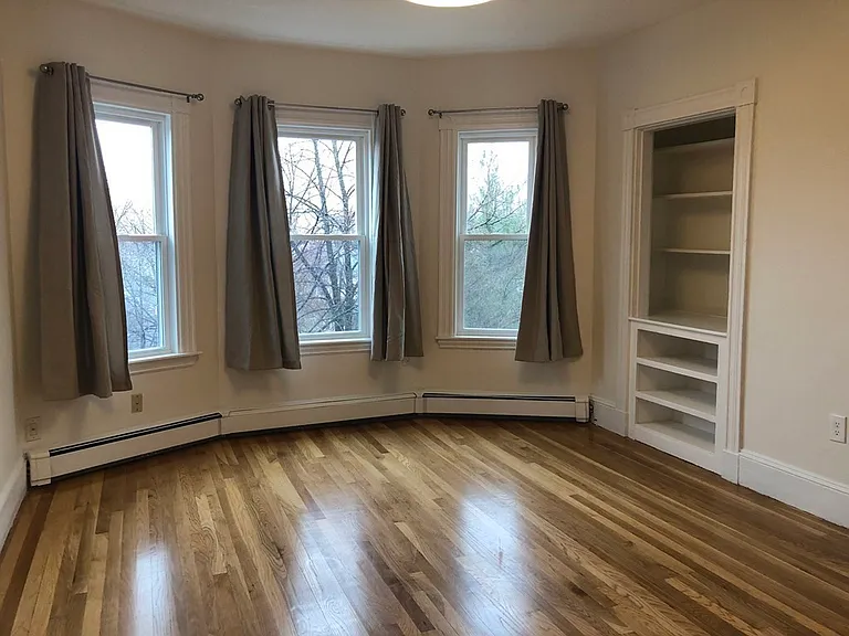 4 Hardwick St #3 — Photo 7