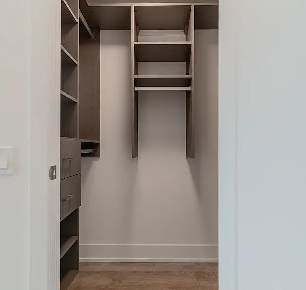 858 Dupont St #702 — Photo 16