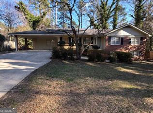 501 Valleyview Dr, Winder, GA 30680