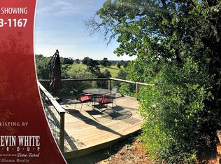 132 Sandy Rd, Rosanky, TX 78953