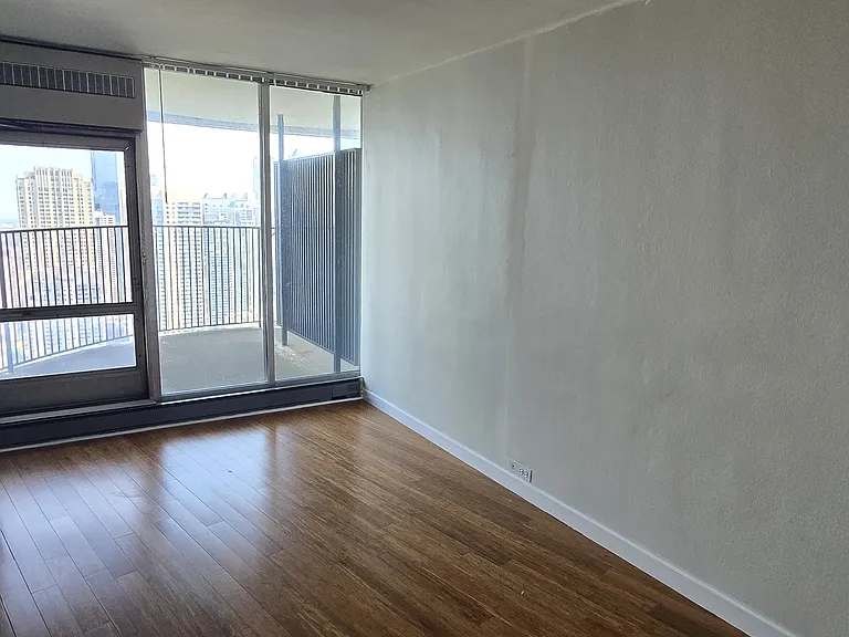 300 N State St #5903 — Photo 4