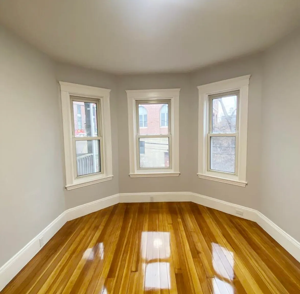 4 bed, $3,700 — Photo 4