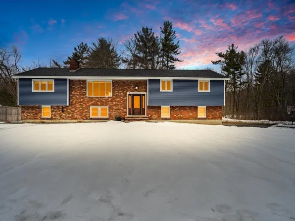 6 Timber Lane, Pelham, NH 03076
