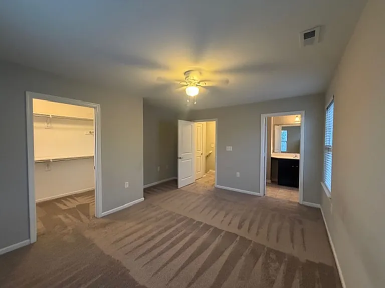 1609 Apsley Ct — Photo 33