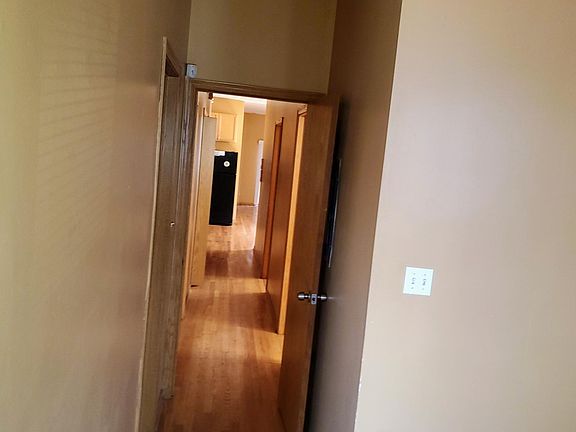 5th image of 5858 S Prairie Ave APT 1