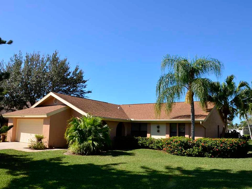 1st image of 28401 Winthrop Cir