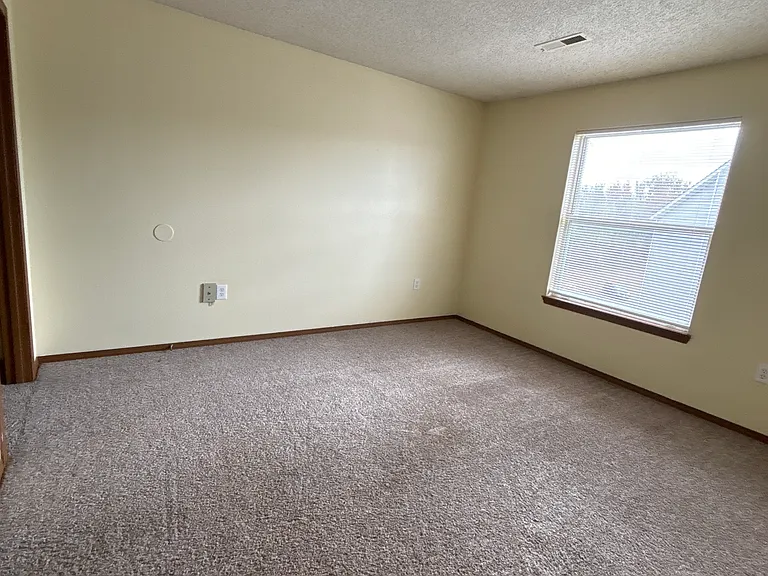 Northpark Apartments — Photo 32