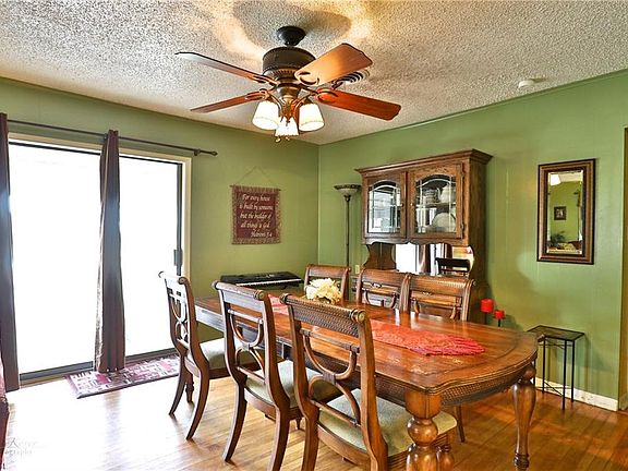 4th image of 6009 Pueblo Dr