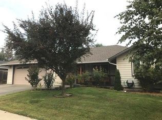 2706 Trinity Way, Grants Pass, OR 97527