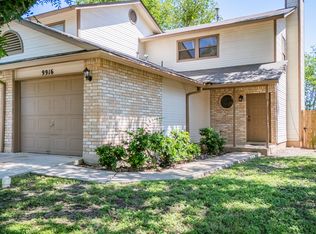 9916 Ardash Ln, San Antonio, TX 78250