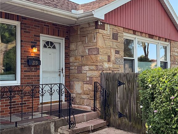2nd image of 209 Armstrong Ave