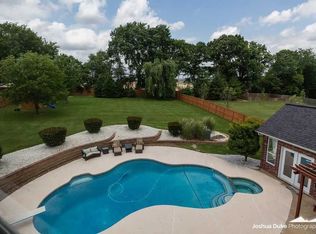 4601 W Blossom Way Dr, Rogers, AR 72758